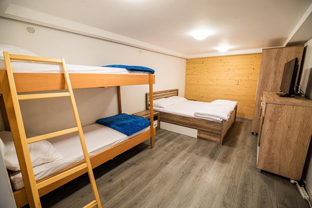 Apartments Zvoh, Krvavec, Ski-In, Ski-Out Cerklje na Gorenjskem Luaran gambar