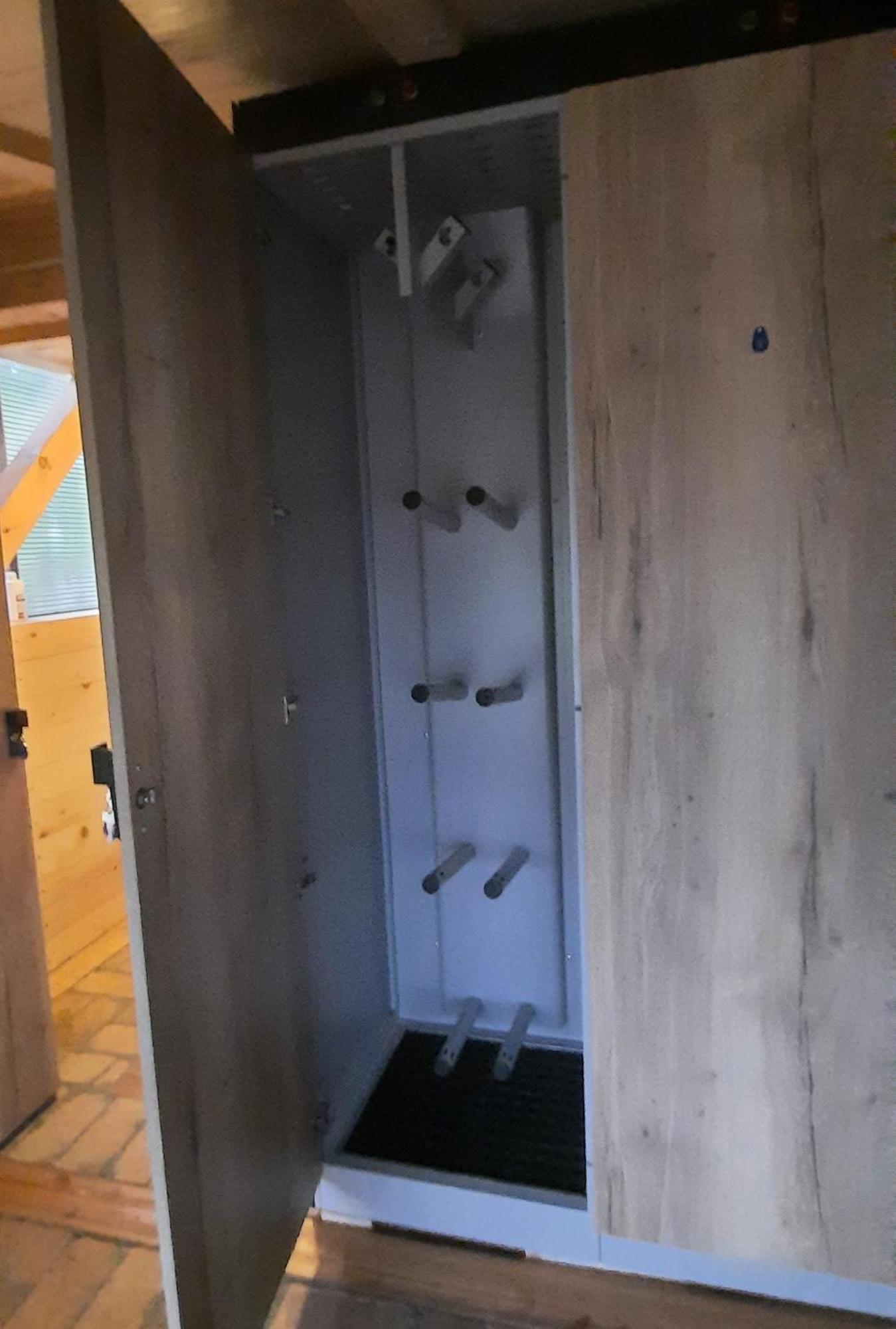 Apartments Zvoh, Krvavec, Ski-In, Ski-Out Cerklje na Gorenjskem Luaran gambar