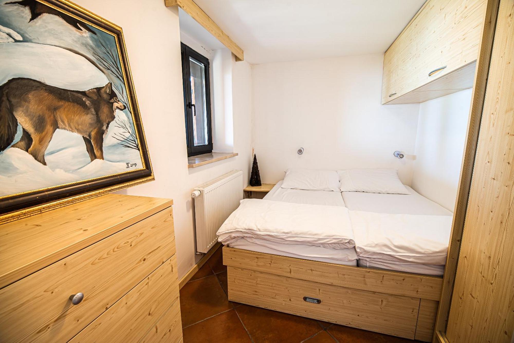Apartments Zvoh, Krvavec, Ski-In, Ski-Out Cerklje na Gorenjskem Bilik gambar
